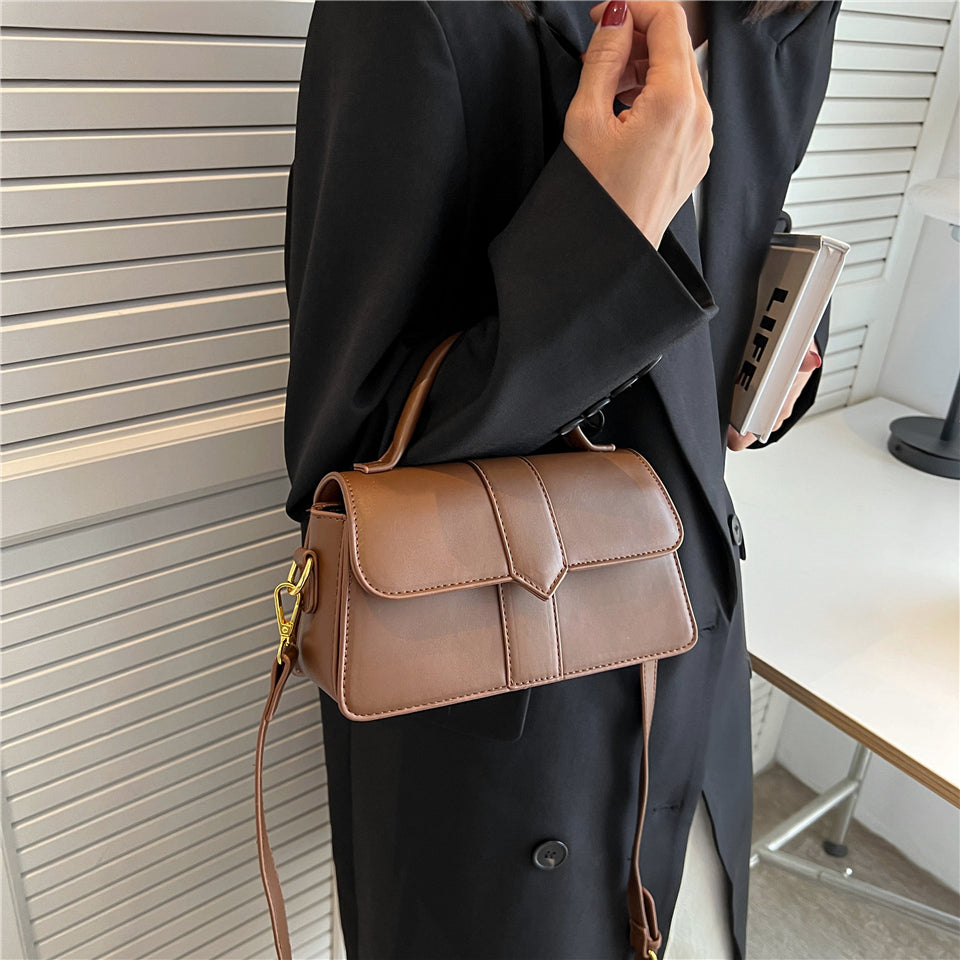 Force | Ausie Shoulder Bag