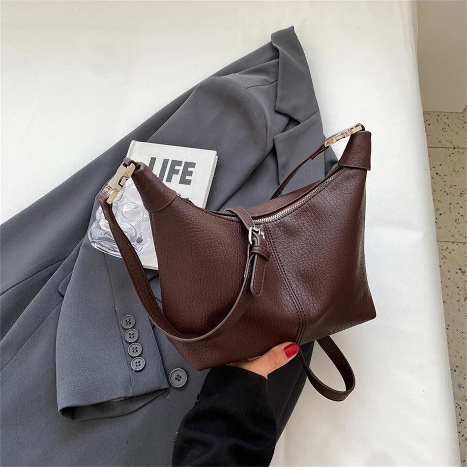 Force | Roly Shoulder Bag