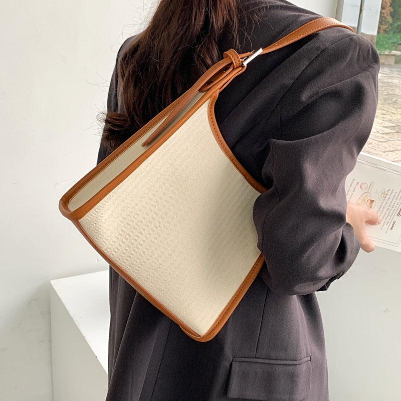 Force | Mini Shoulder Bag Carlize