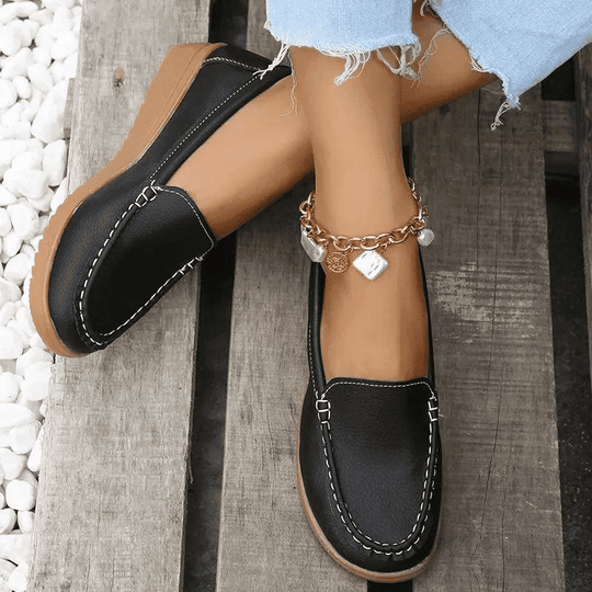 Elegant Women's Moccasin Force