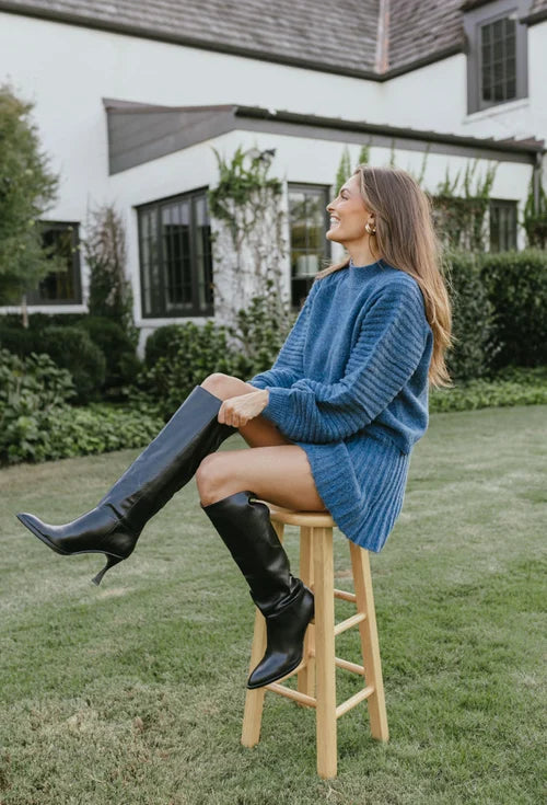 Force | Elegant sweater and pleated skirt nina