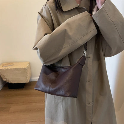 Force | Roly Shoulder Bag
