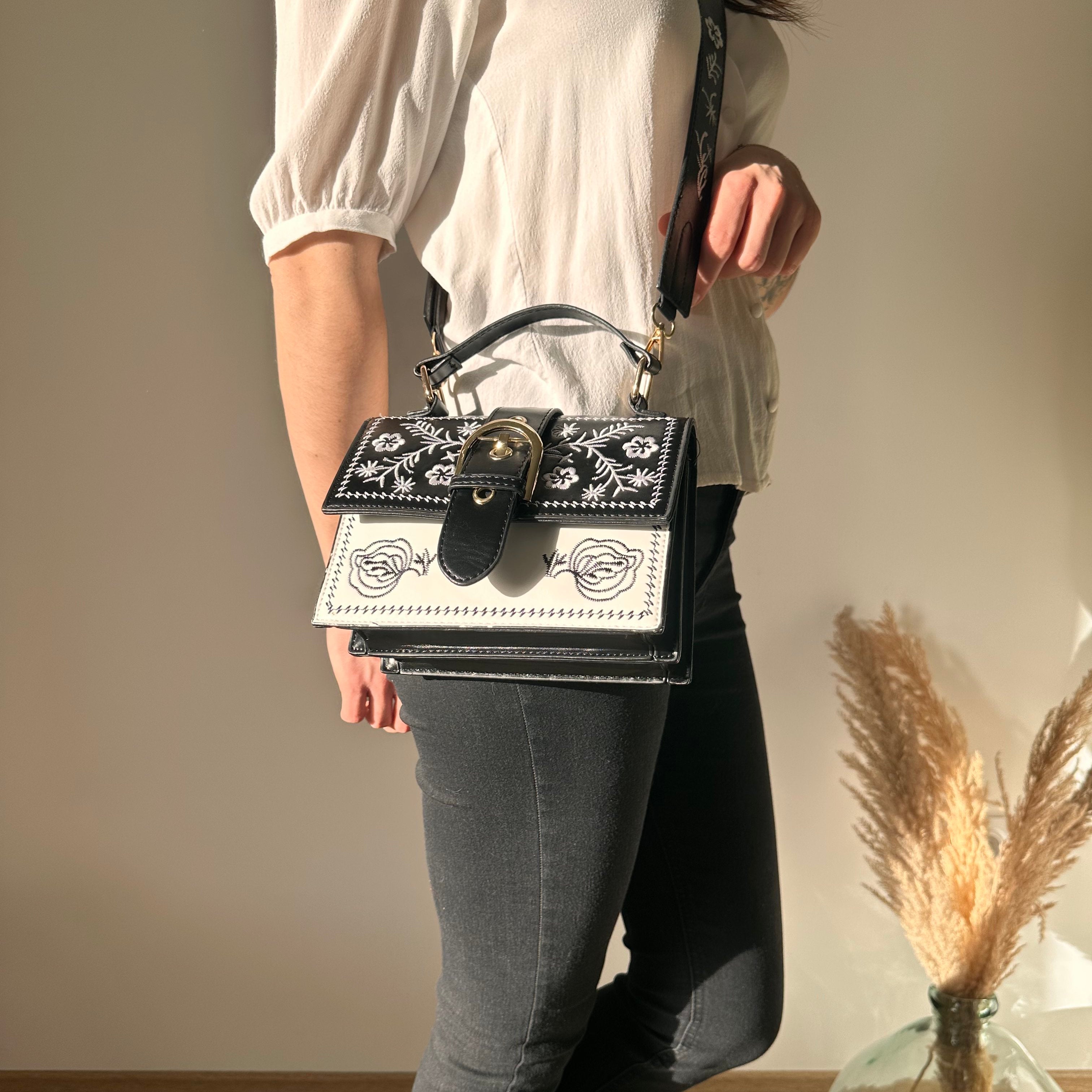 Force | Duo Shoulder Bag