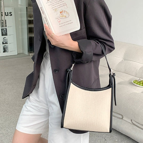 Force | Mini Shoulder Bag Carlize