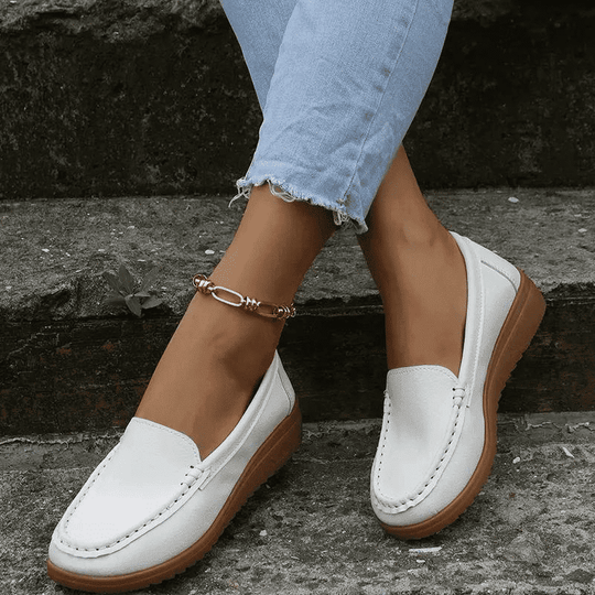 Elegant Women's Moccasin Force